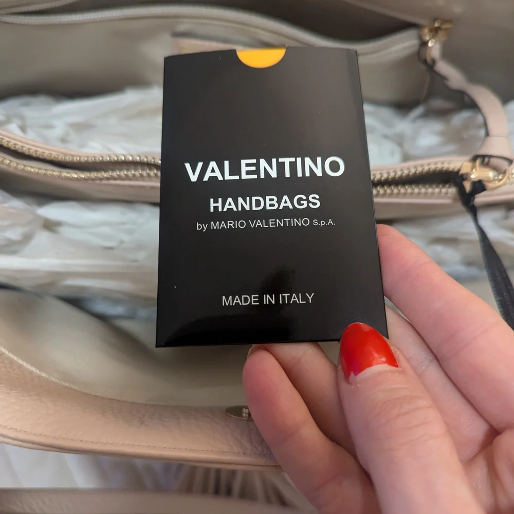 Valentino By Mario Valentino Rock Estelle Leather Tote Bag Pink - Picture 5 of 8